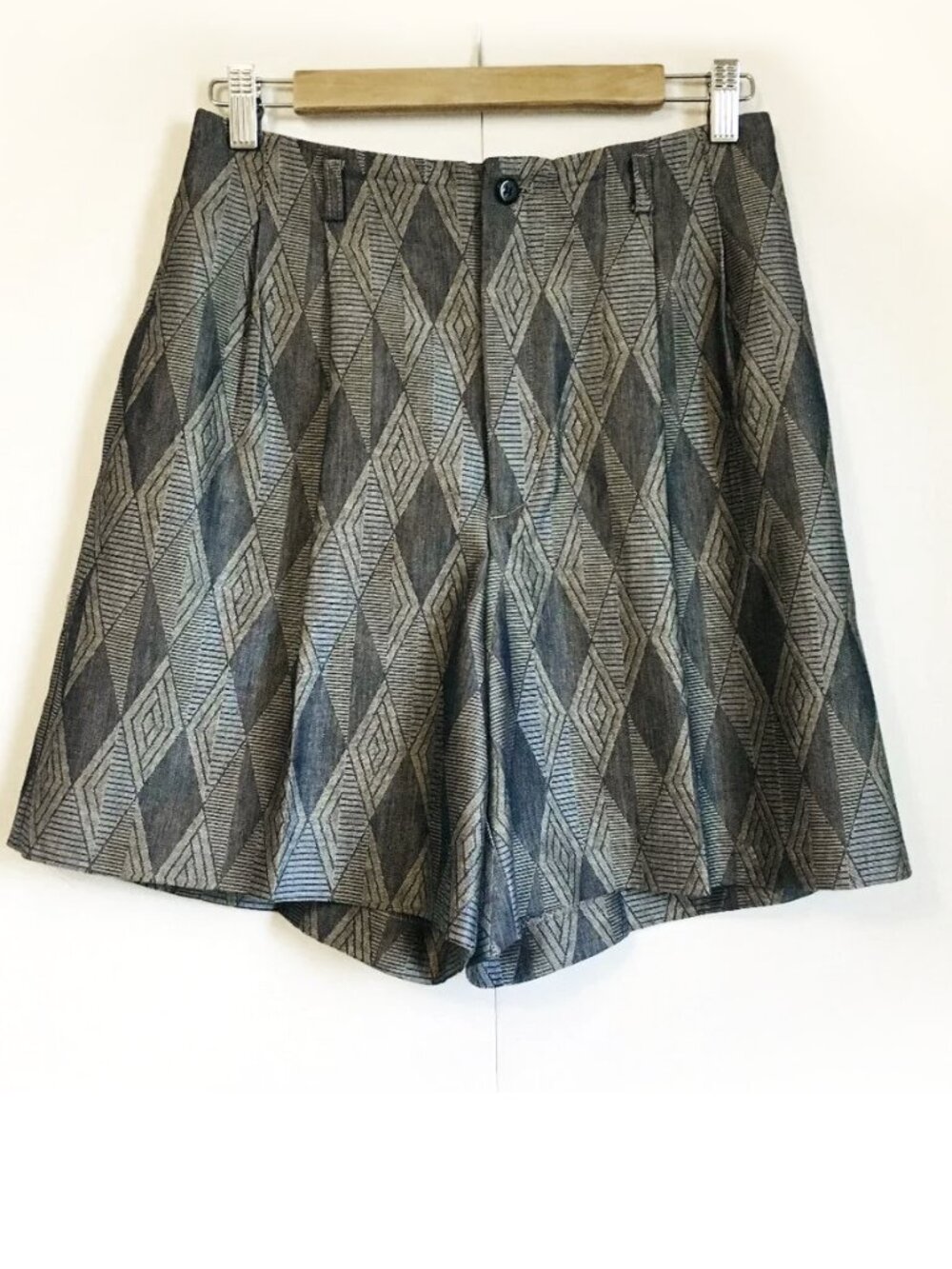 Vintage Haley Silver & Gold Jacquard Diamond Pleated High Rise Shorts USA Made